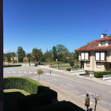Apartment En A Dos Pasos De La Playa. *